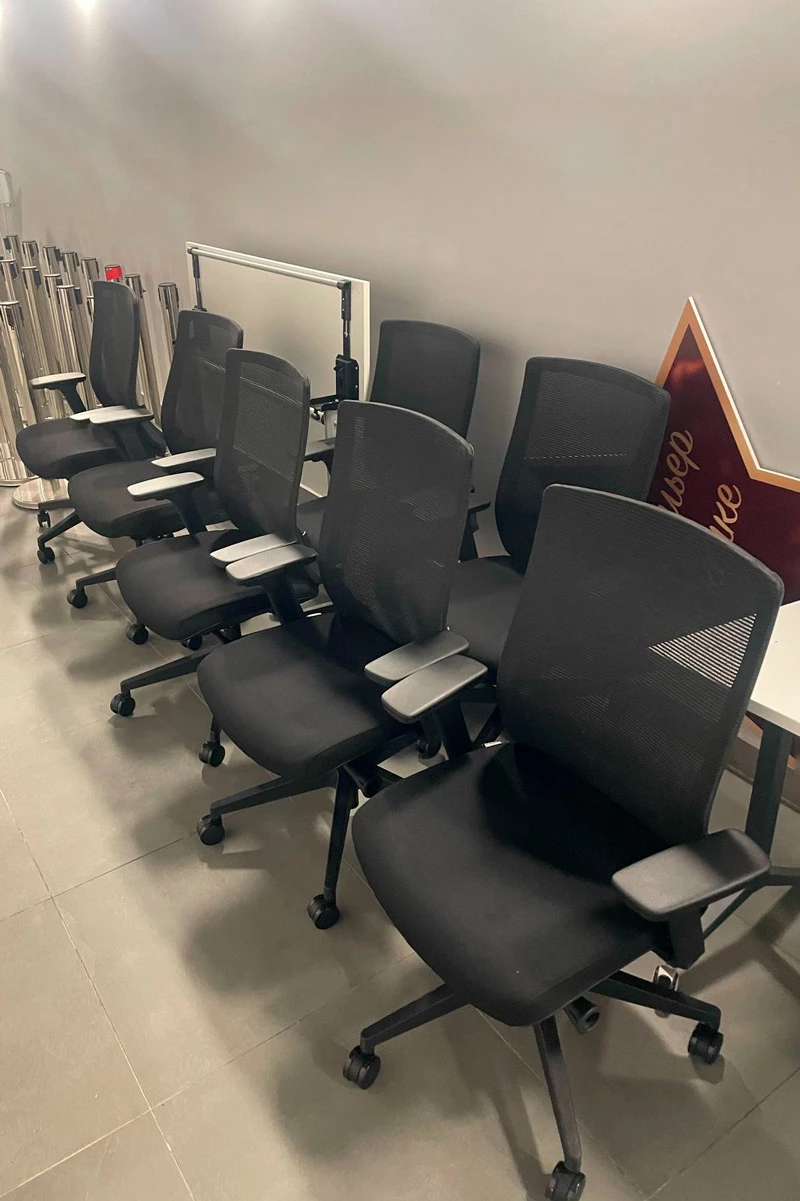 Кресло Norden Ruby black LB Сетка/Ткань, Черный фото в интерьере 1